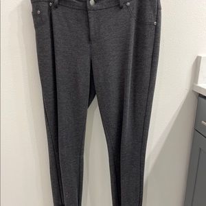 Margaret jeans gray with zippered legs size 10
￼

￼
￼
